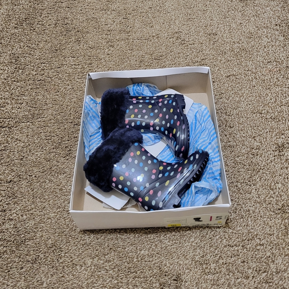 Toddler girl rain boots size 5T super Cute 😍 ☺️ 💕